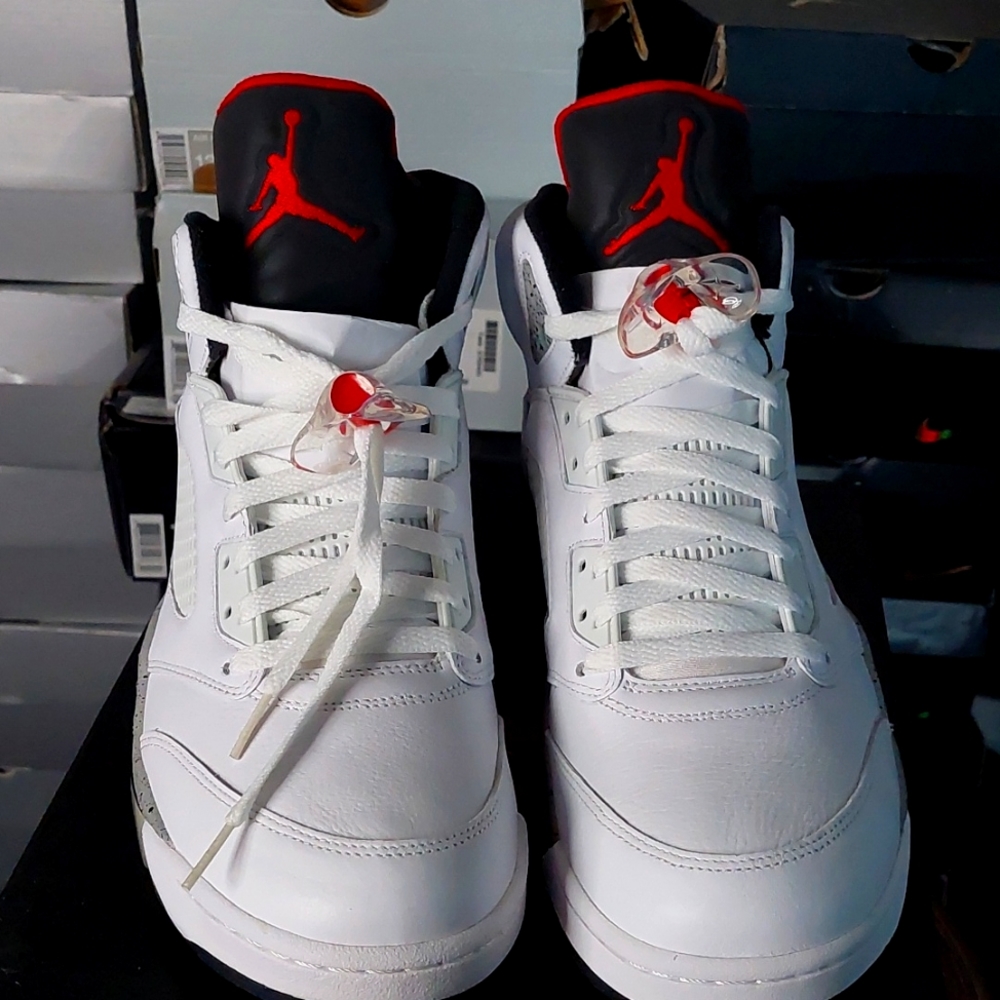 Jordan 5 white cement